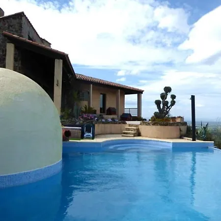 De Standing 4p 6 Pers Avec Piscine Et Terrasses - Fr-1-776-11