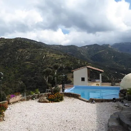 Villa De Standing 4p 6 Pers Avec Piscine Et Terrasses - Fr-1-776-11 Sorède